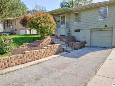 6759 Lafayette Avenue, Omaha, NE 68132