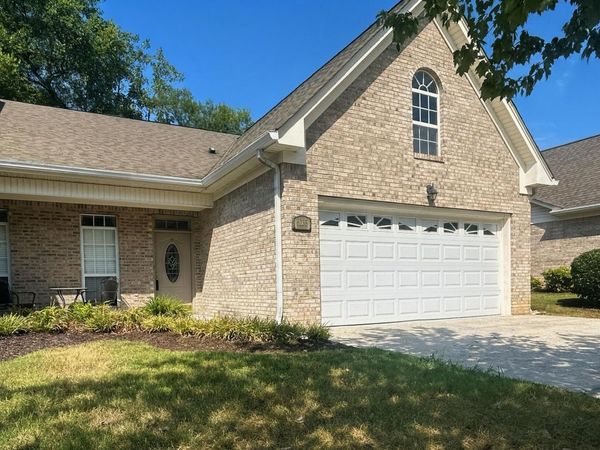 6233 Amber Brook Drive, Hixson, TN 37343
