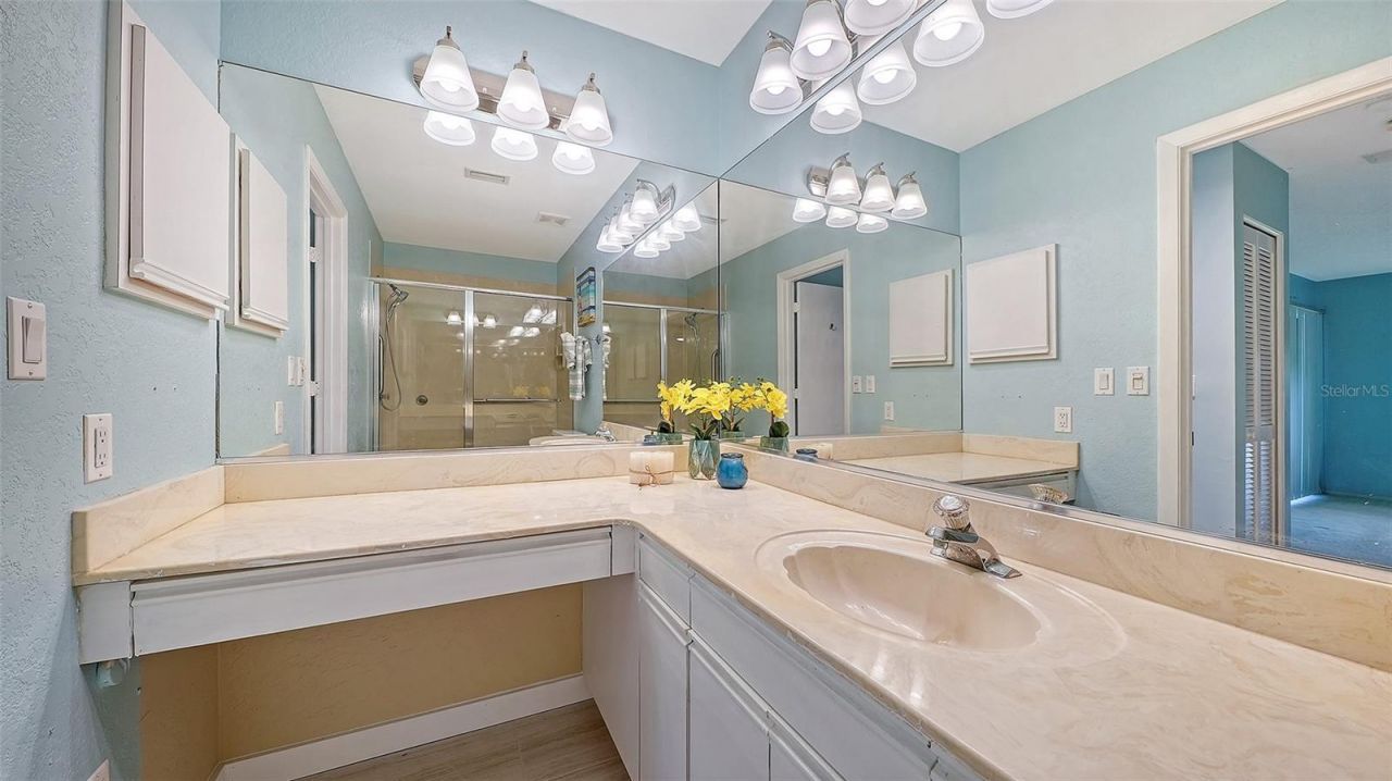 7652 Eagle Creek Drive, Unit 7598, Sarasota, FL 34243 Photo