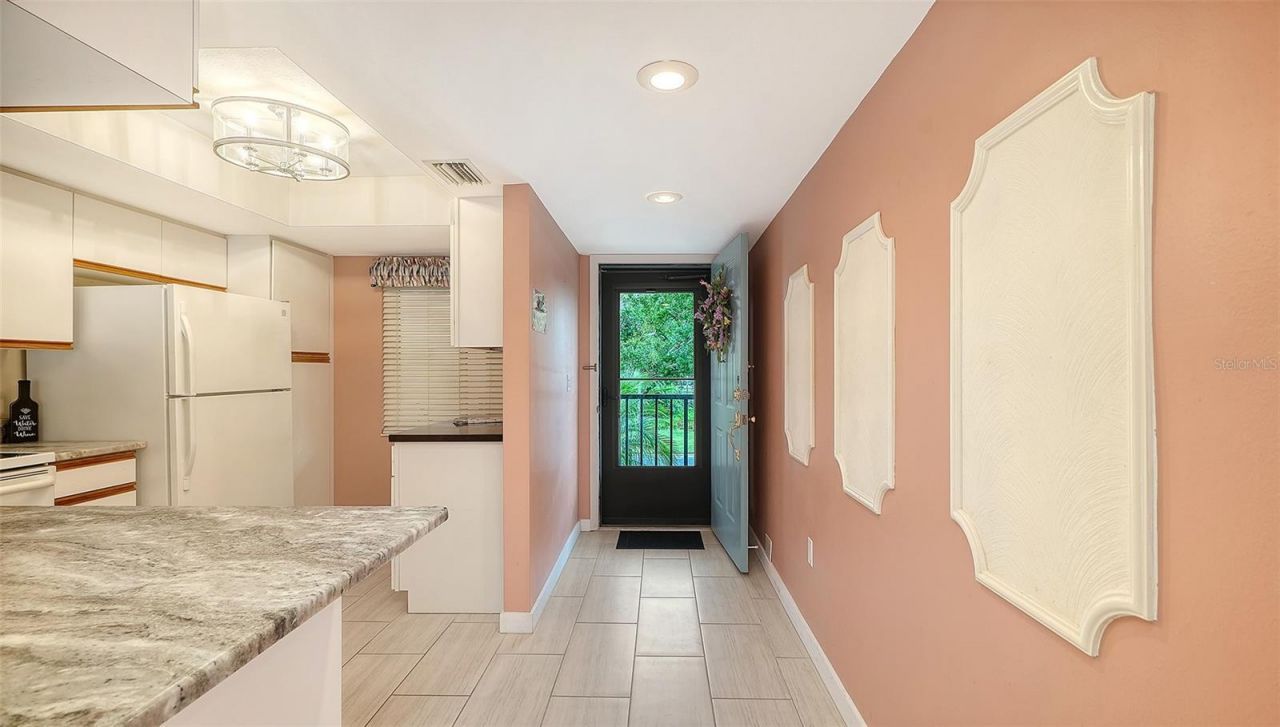 7652 Eagle Creek Drive, Unit 7598, Sarasota, FL 34243 Photo