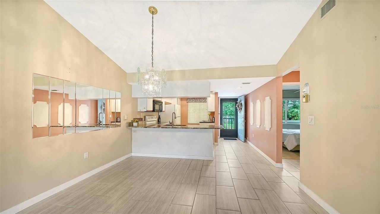 7652 Eagle Creek Drive, Unit 7598, Sarasota, FL 34243 Photo