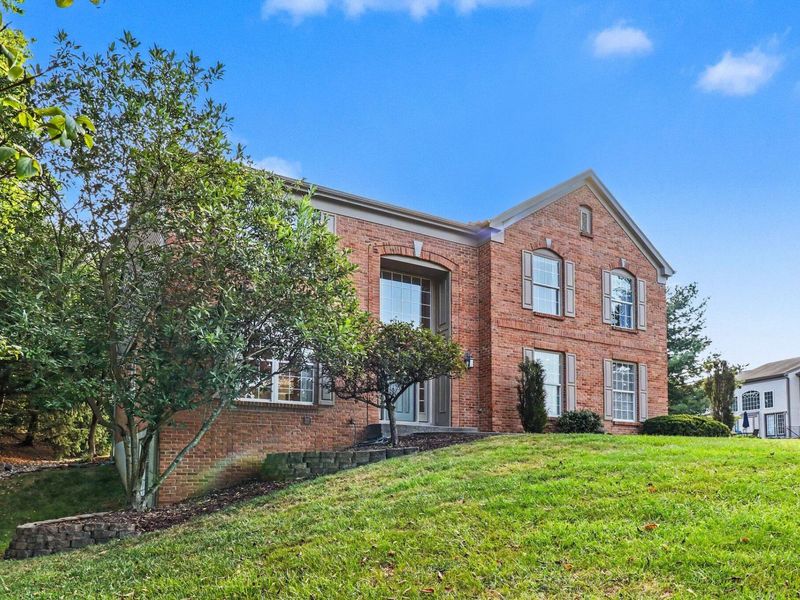 8 Observatory Pointe Drive, Wilder, KY 41076 Photo 2
