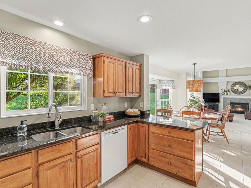8 Observatory Pointe Drive, Wilder, KY 41076 Photo 8