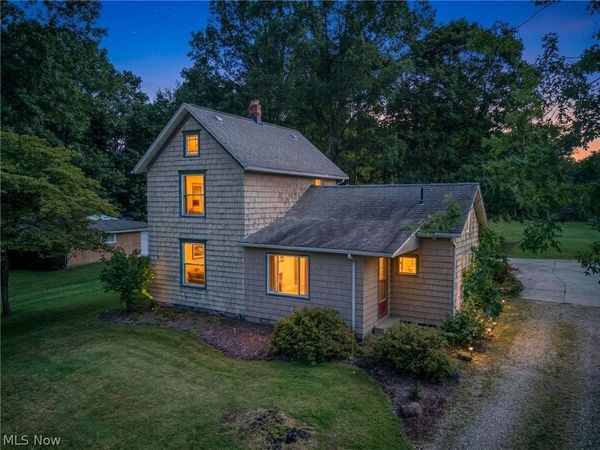 1477 Mogadore Road, Kent, OH 44240