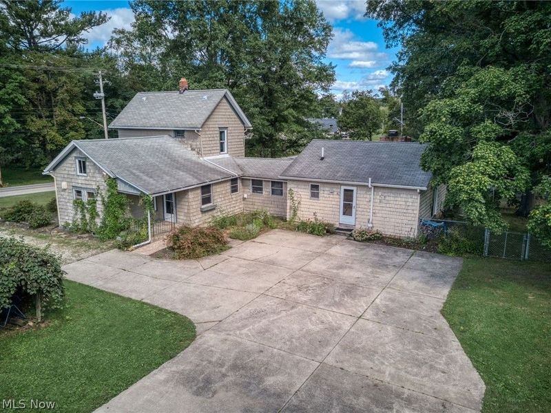 1477 Mogadore Road, Kent, OH 44240 Photo 2