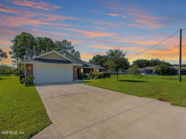 89 LARAMIE Drive, Palm Coast, FL 32137