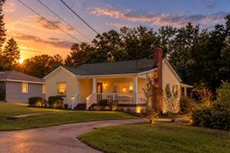 1007 Holcombe Road photo 4