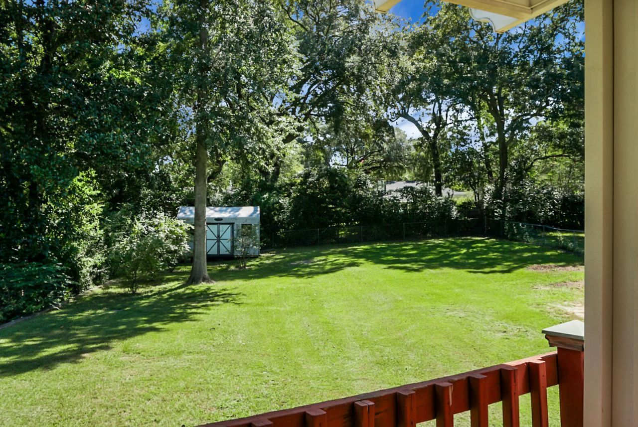 1007 Holcombe Road Photo 26