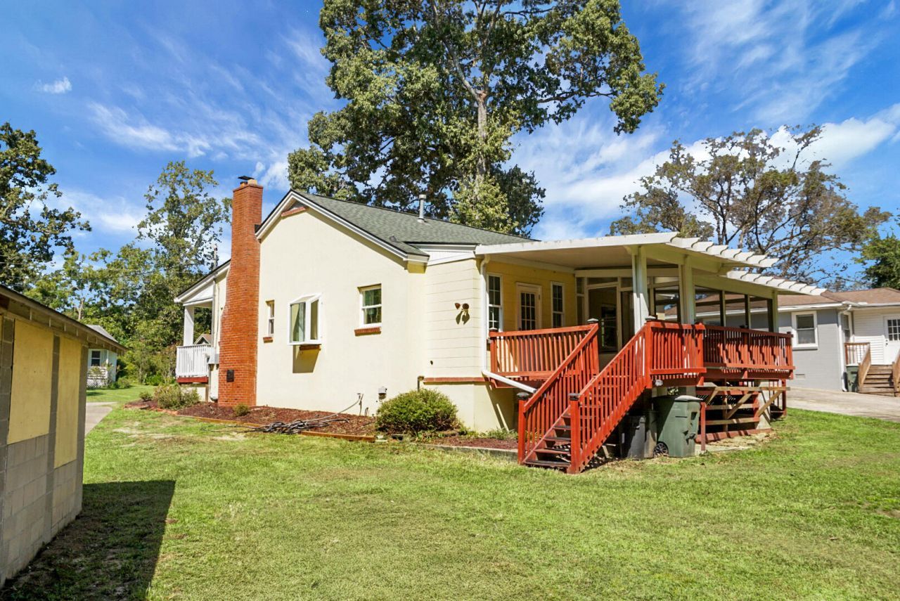 1007 Holcombe Road Photo 32