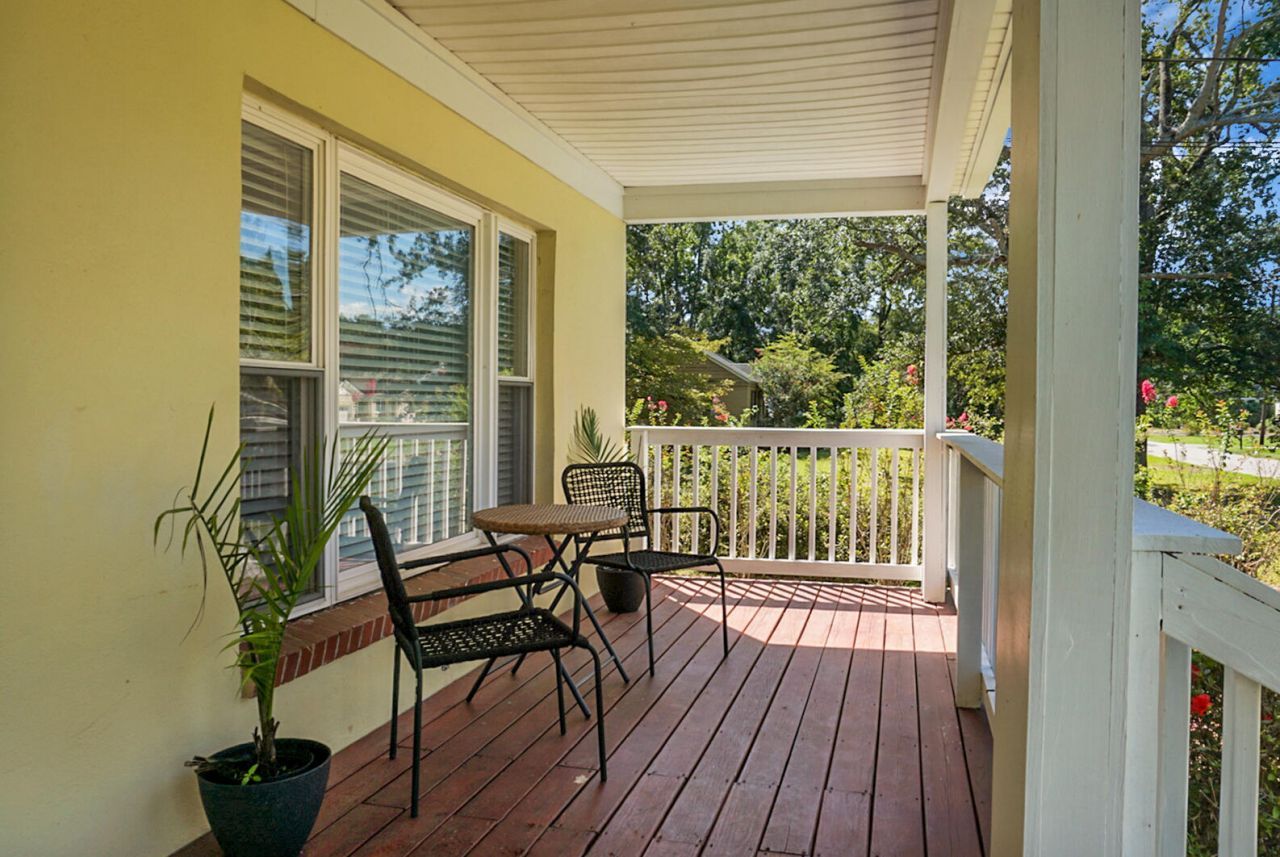 1007 Holcombe Road Photo 5