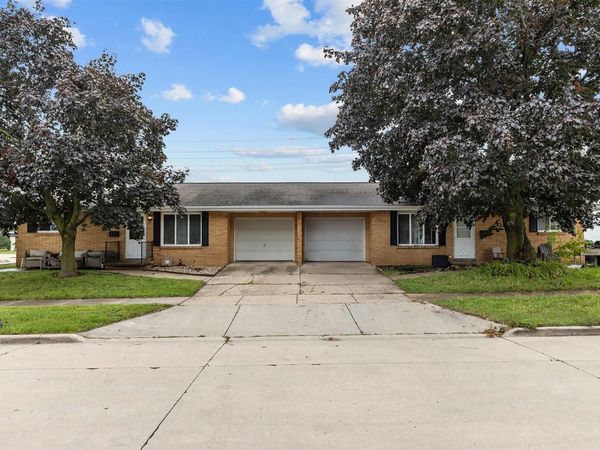 801 W BROWNING STREET, Appleton, WI 54914