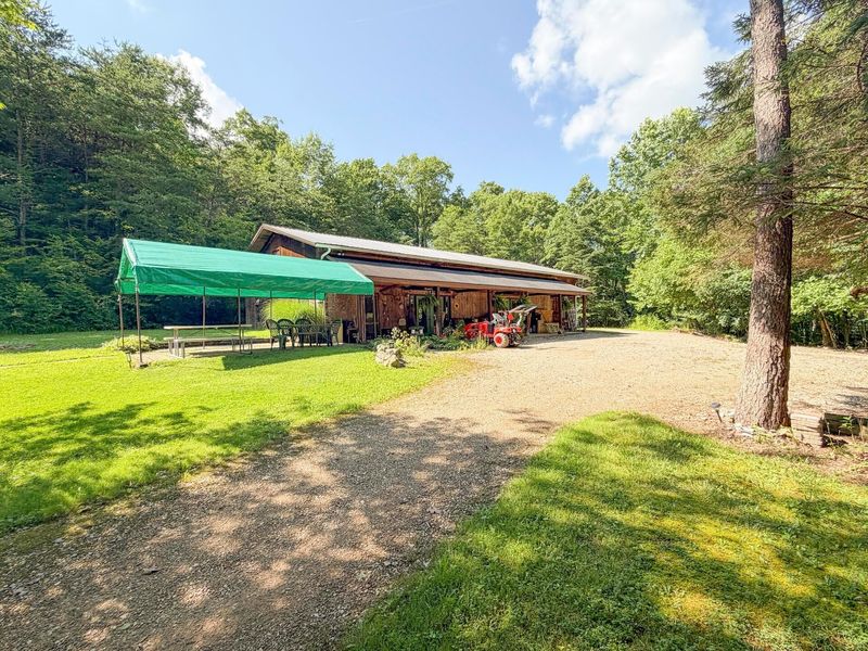 16961 Harble Griffith Road , Logan, OH 43138 Photo 8