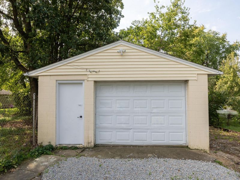 156 E Center Street , London, OH 43140 Photo 34