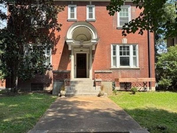 6253 Washington Avenue, St Louis, MO 63130