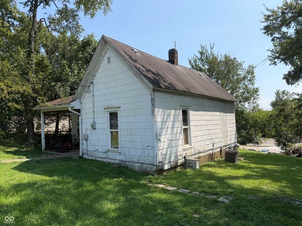 410 15th Street , Bedford, IN 47421