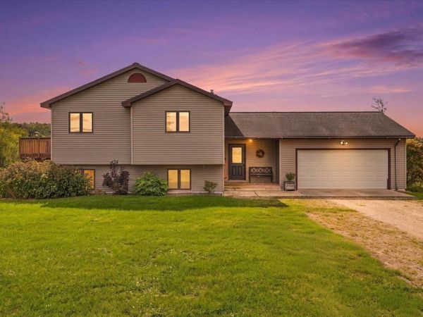 W4421 825th Avenue, Spring Valley, WI 54767