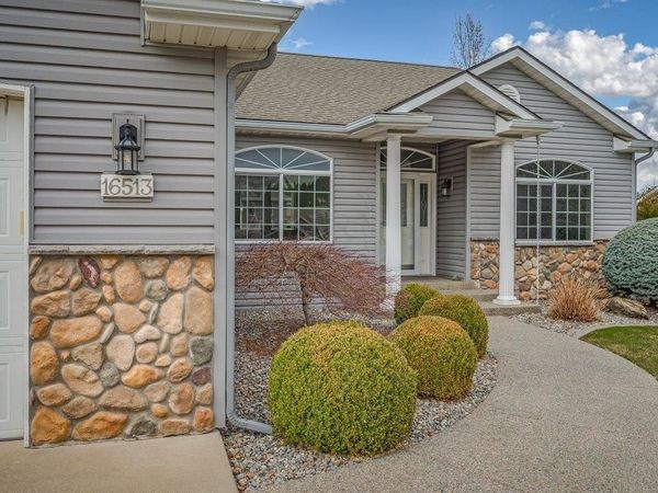 16513 E 9th Ln, Spokane Valley, WA 90037