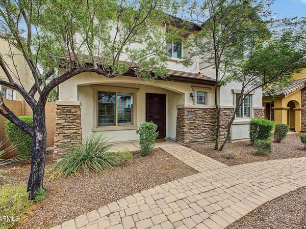 2552 E VERMONT Drive, Gilbert, AZ 85295