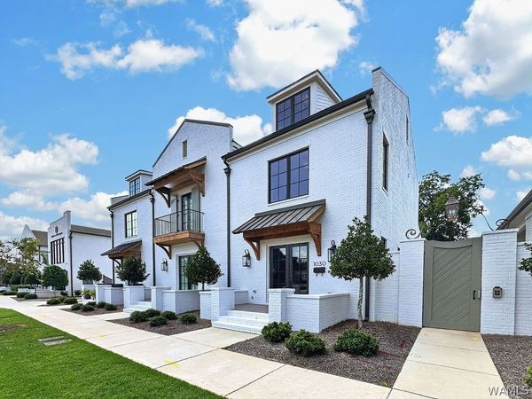 1030 22nd Avenue, Tuscaloosa, AL 35401