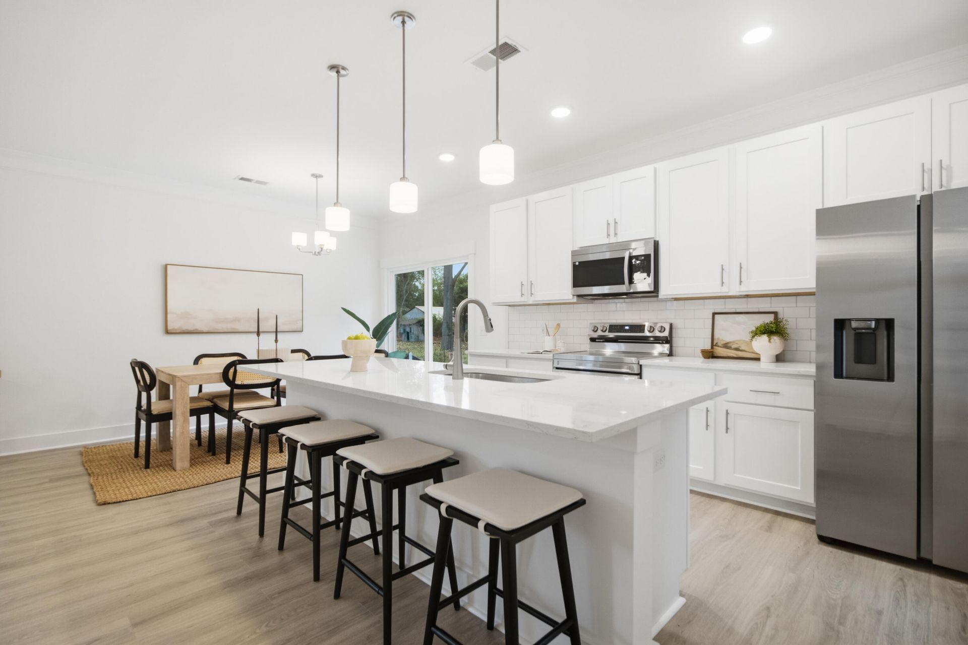1413 Iroquois Street Photo 14