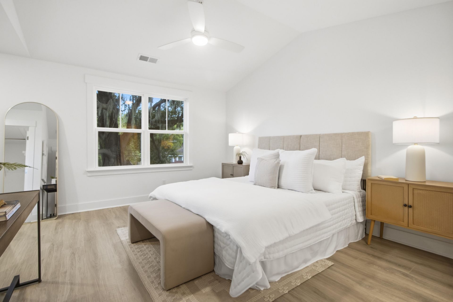 1413 Iroquois Street Photo 26
