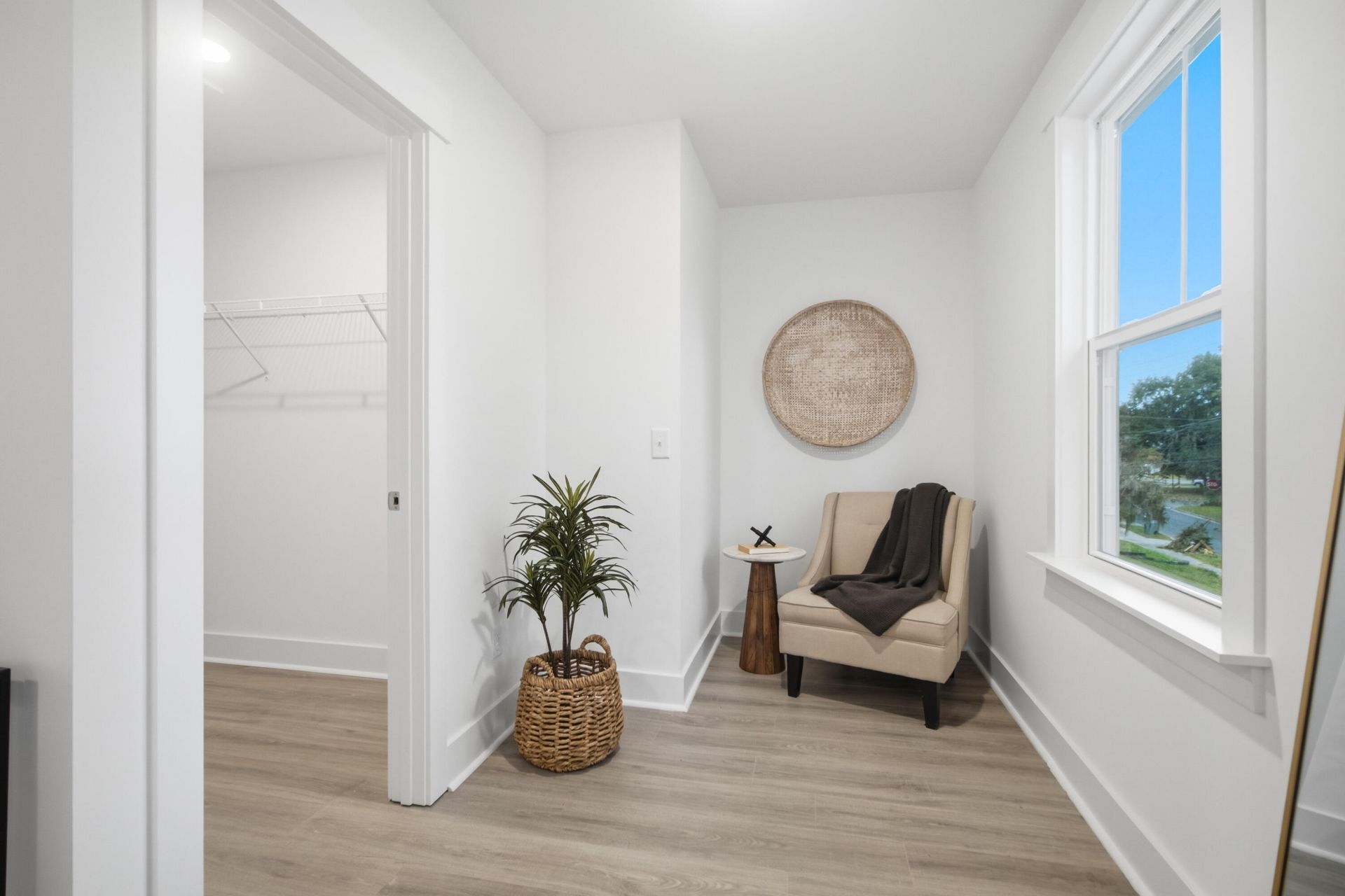 1413 Iroquois Street Photo 27