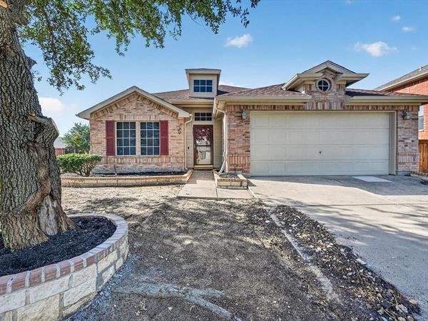 3203 Yeltes , Grand Prairie, TX 75054