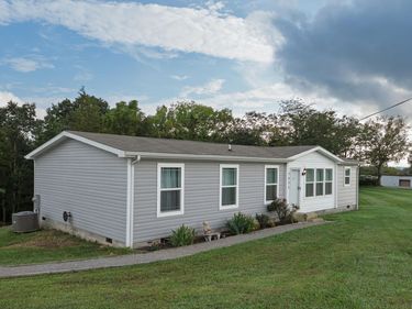 3838 Hogg Ridge Road, Williamstown, KY 41097