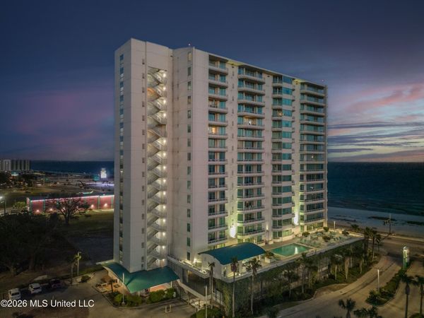 2060 Beach Boulevard, Biloxi, MS 39531