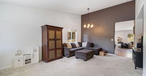 4029 Kings Row Drive, Reno, NV 89503 Photo