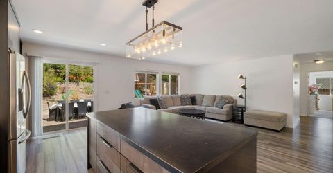 4029 Kings Row Drive, Reno, NV 89503 Photo