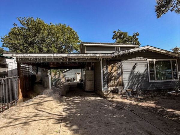 227 Shrine, San Antonio, TX 78221