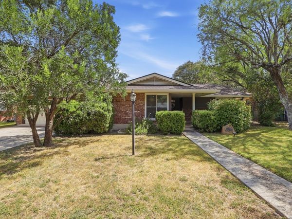 11614 LIDA ROSE DR, San Antonio, TX 78216