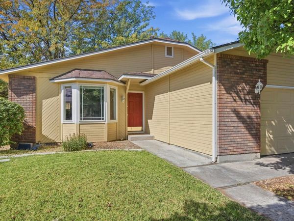 1873 N Tammy Pl, Meridian, ID 83646