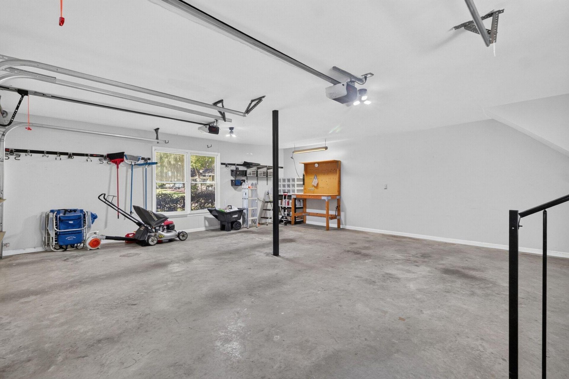 601 Essex Drive Photo 17