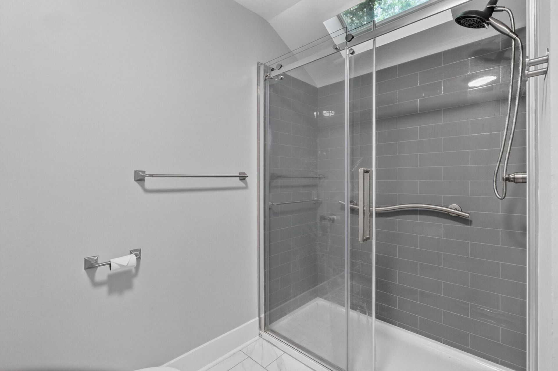 601 Essex Drive Photo 22