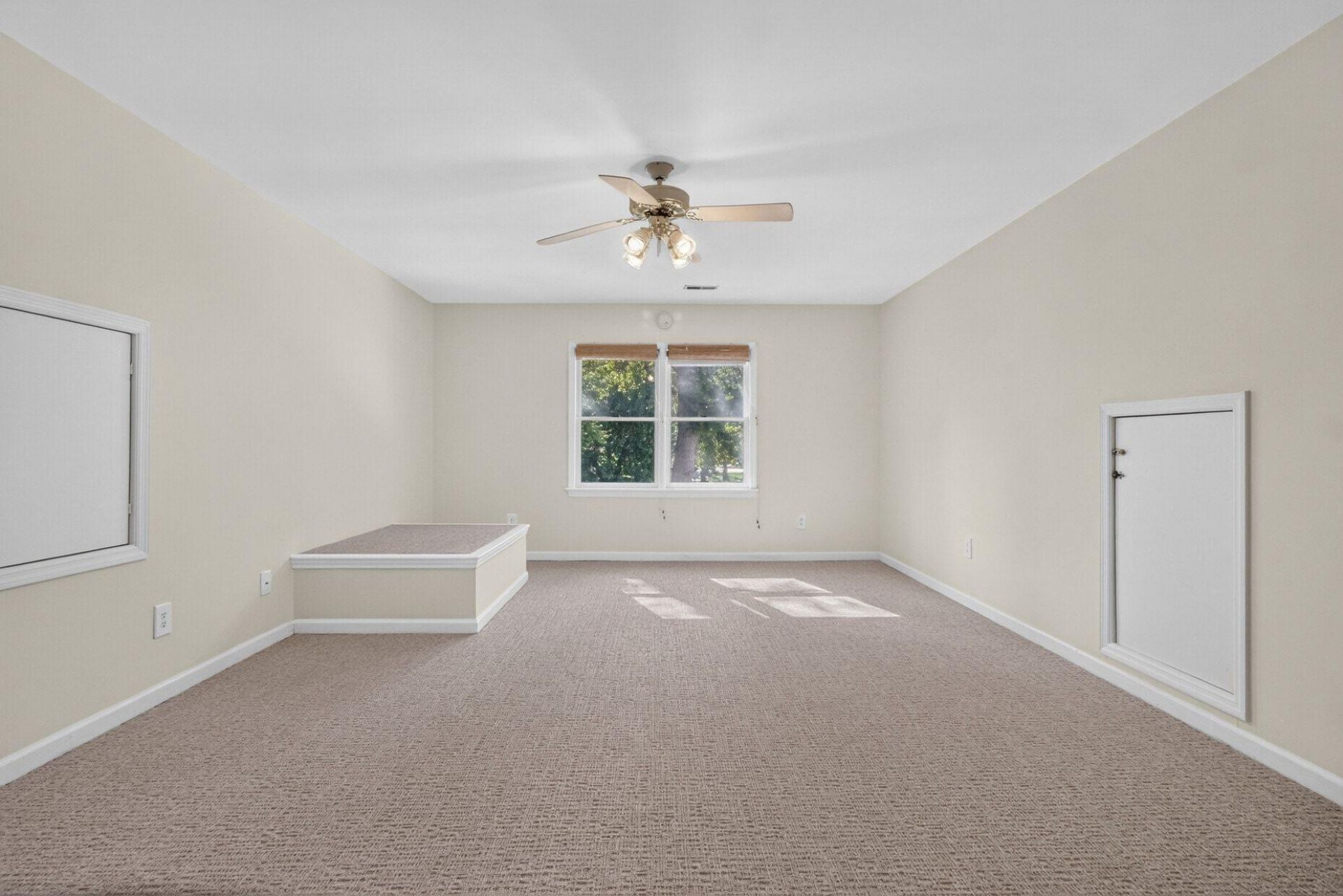 601 Essex Drive Photo 30