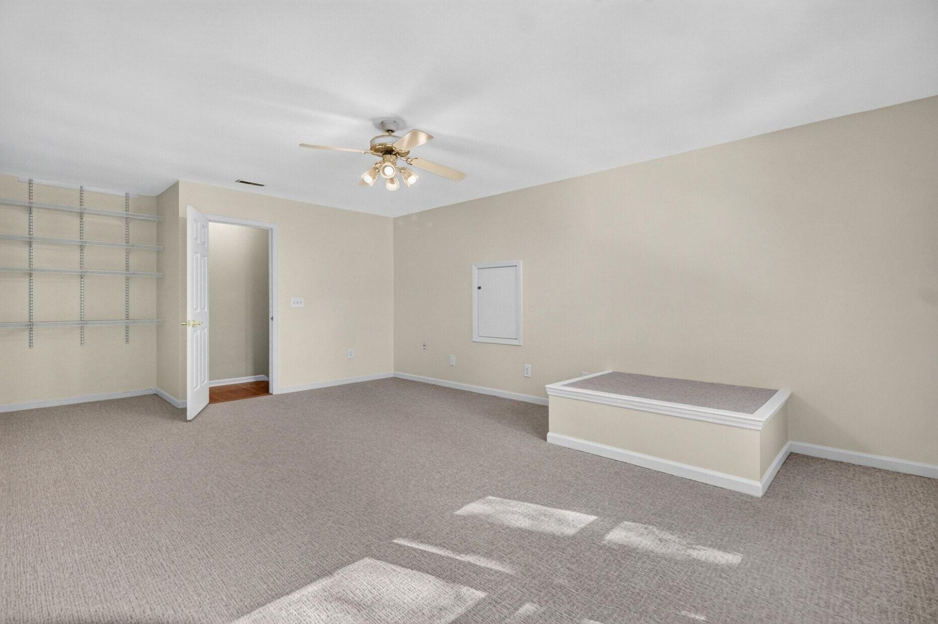 601 Essex Drive Photo 31