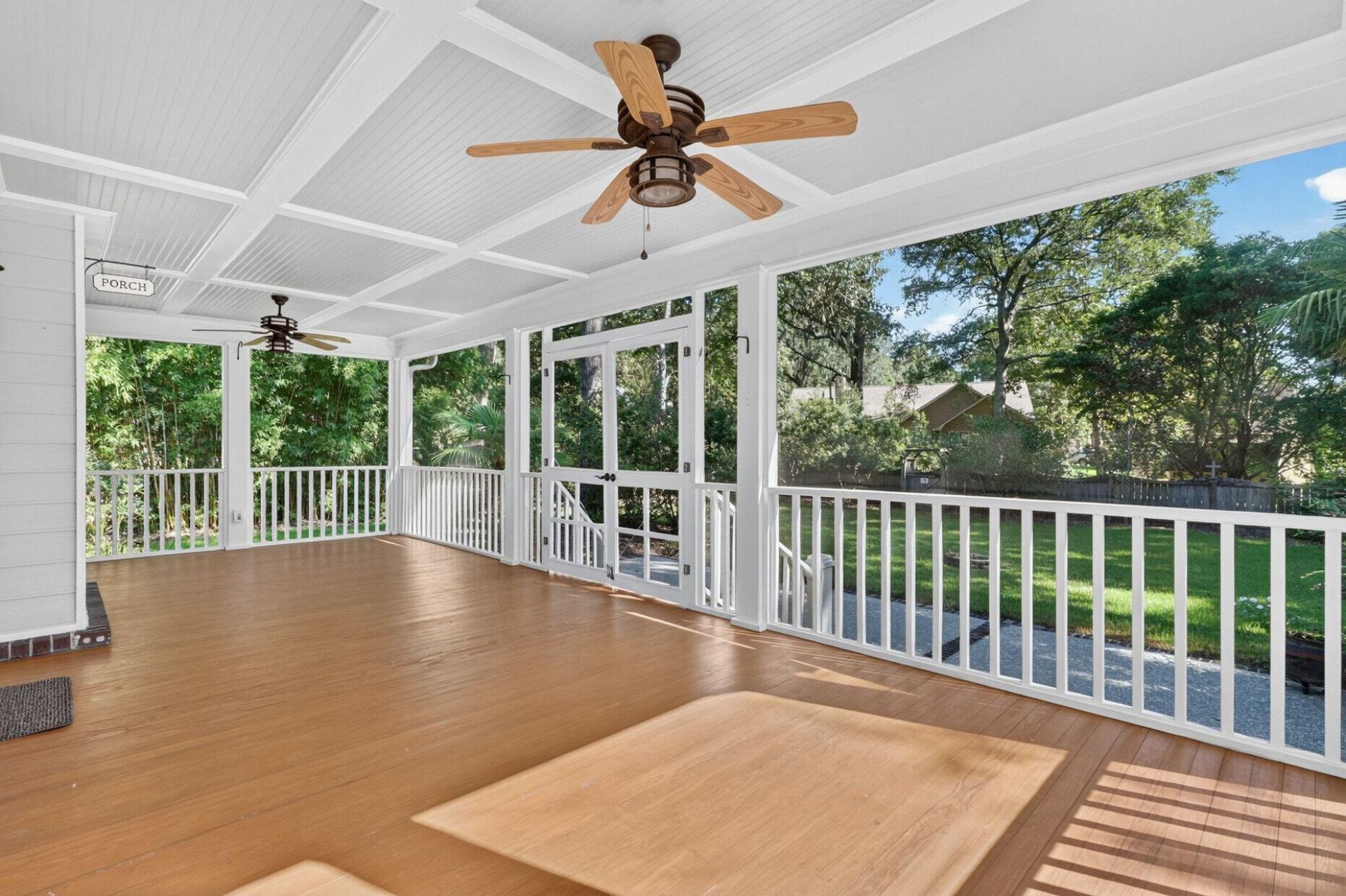 601 Essex Drive Photo 35