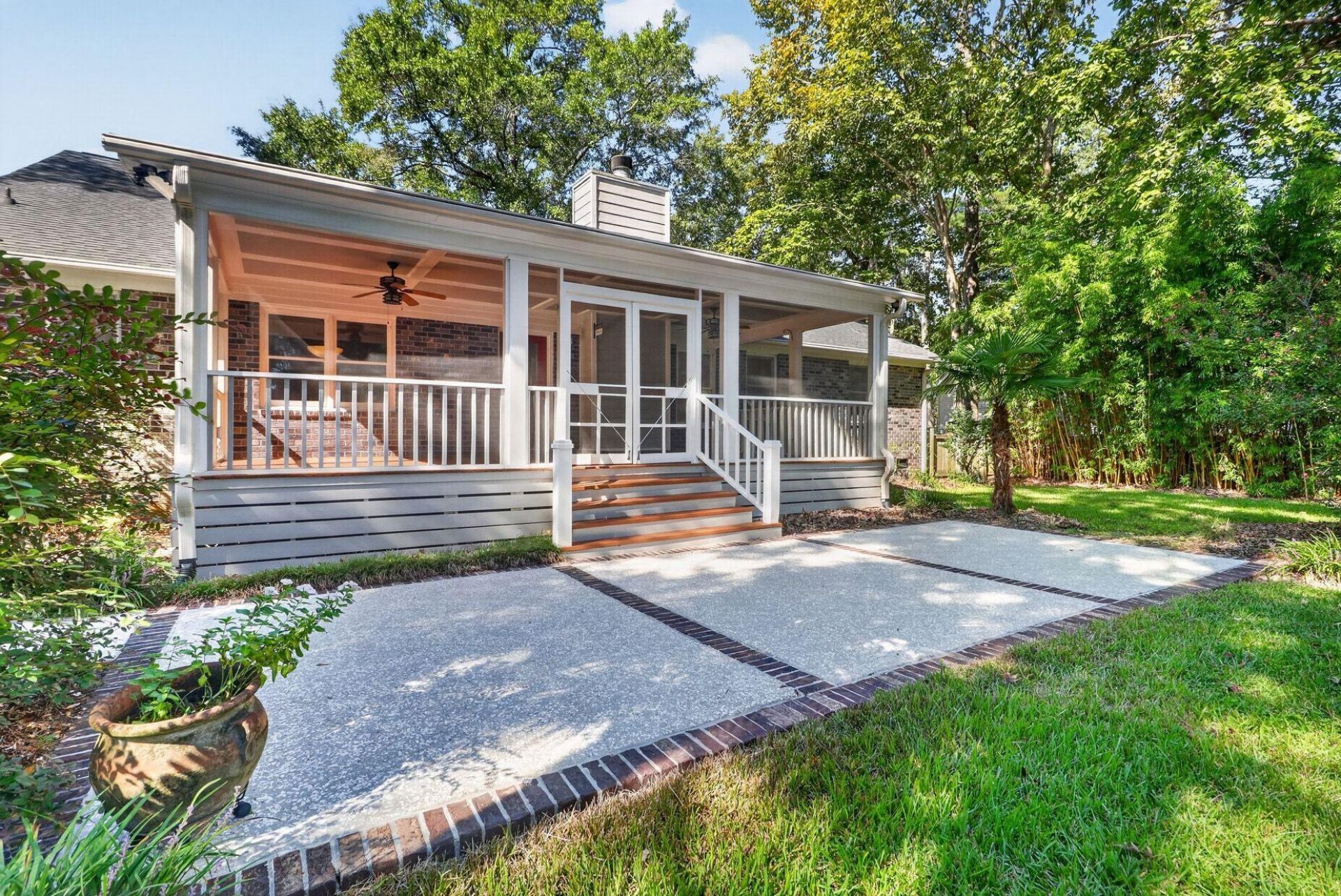 601 Essex Drive Photo 38