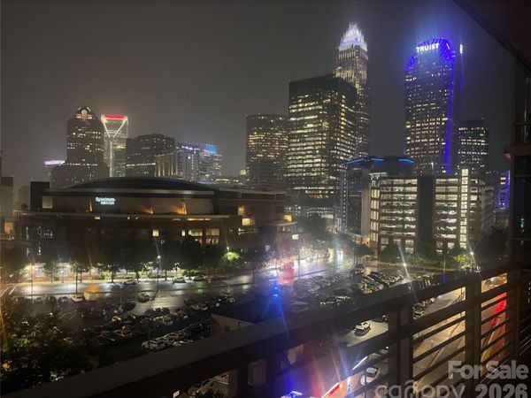 505 E 6th Street Street, Unit 1006, Charlotte, NC 28202