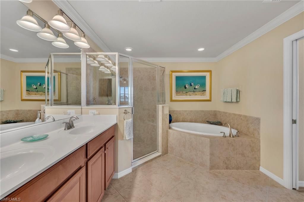 10626 Smokehouse Bay Dr, Unit 102, Naples, FL 34120 Photo