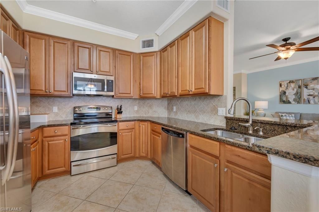 10626 Smokehouse Bay Dr, Unit 102, Naples, FL 34120 Photo