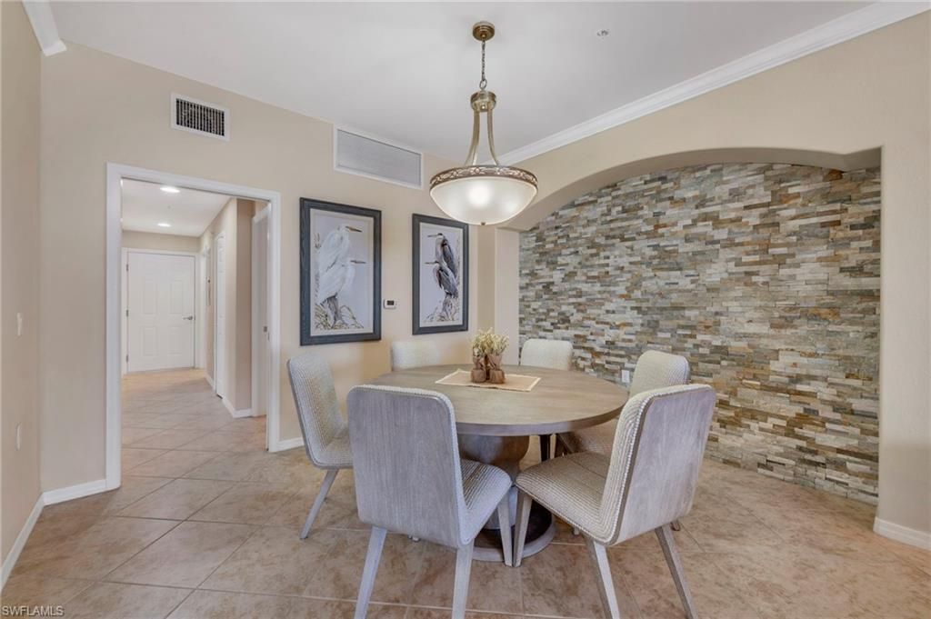 10626 Smokehouse Bay Dr, Unit 102, Naples, FL 34120 Photo