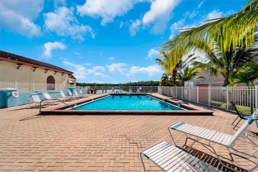 202 Broadway St E, Unit G-411, Everglades City, FL 34139 Photo