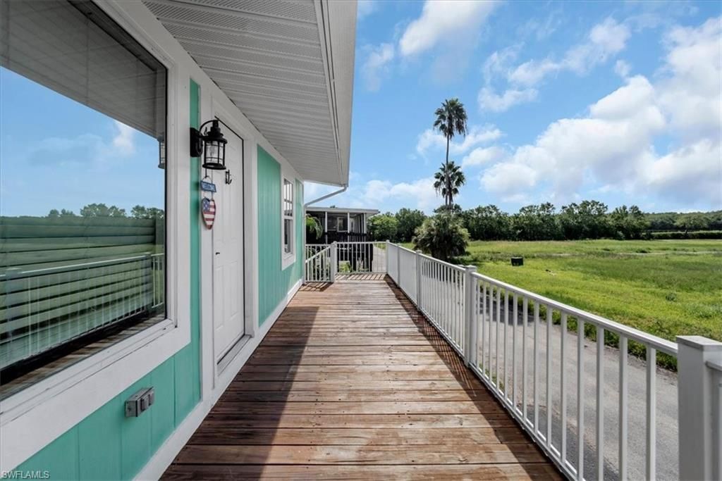 202 Broadway St E, Unit G-411, Everglades City, FL 34139 Photo