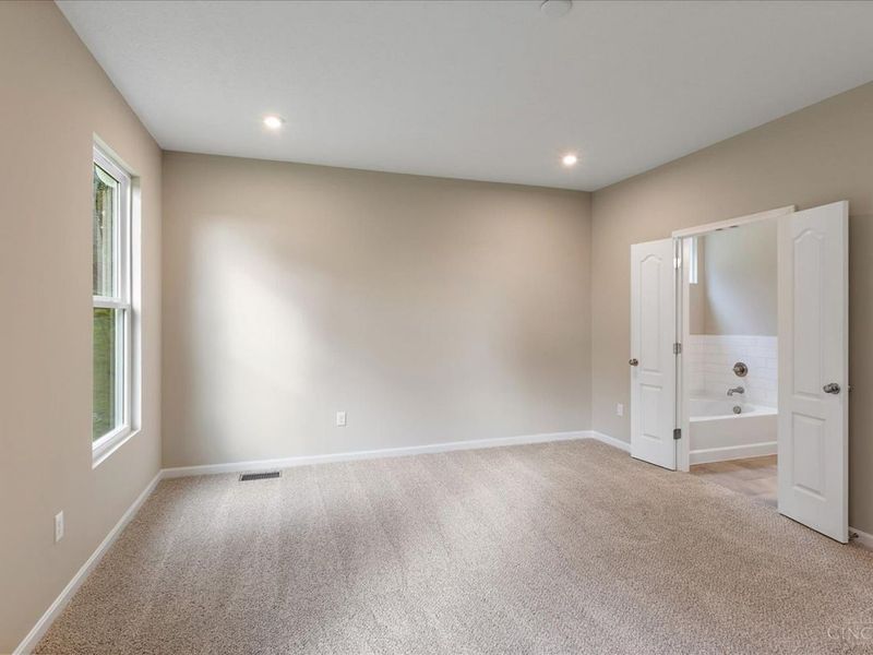 68 Ed Knoll Bend, Springboro, OH 45066 Photo 12