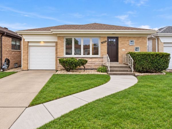 7629 W Norridge Street , Harwood Heights, IL 60706