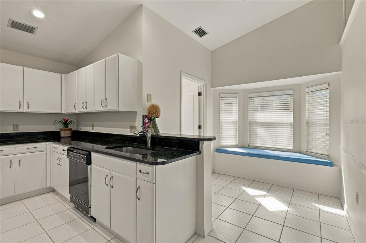 5816 Beaurivage Avenue, Sarasota, FL 34243 Photo