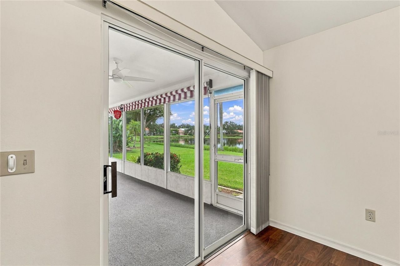 5816 Beaurivage Avenue, Sarasota, FL 34243 Photo